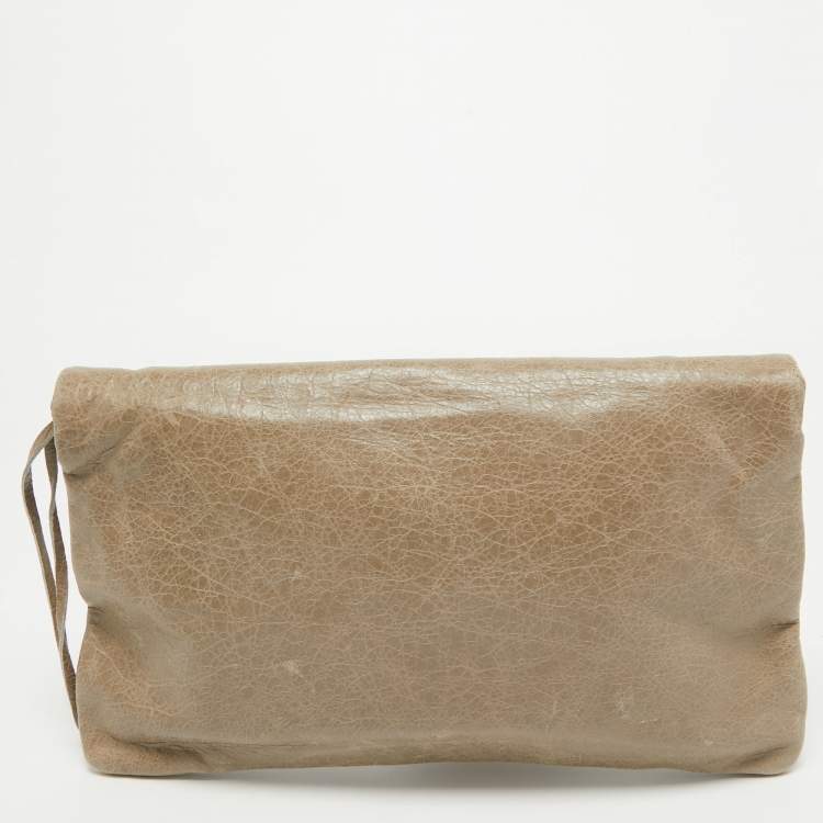 Pre Owned Balenciaga Beige Leather Classic Envelope Clutch