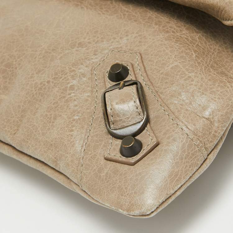Pre Owned Balenciaga Beige Leather Classic Envelope Clutch