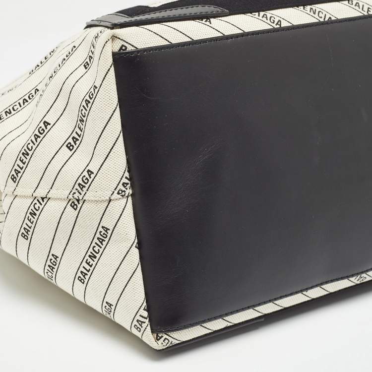 Pre Owned Balenciaga Beige/Black Canvas and Leather M Navy Cabas Tote