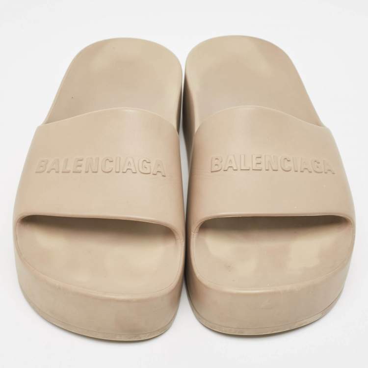 Pre Owned Balenciaga Beige Rubber Logo Chunky Slides Size 36