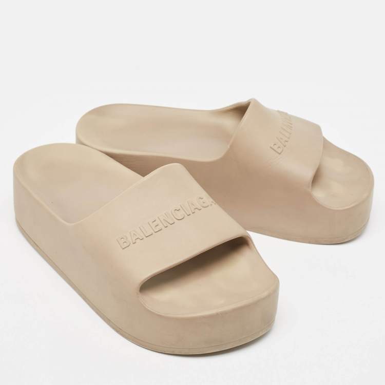 Pre Owned Balenciaga Beige Rubber Logo Chunky Slides Size 36