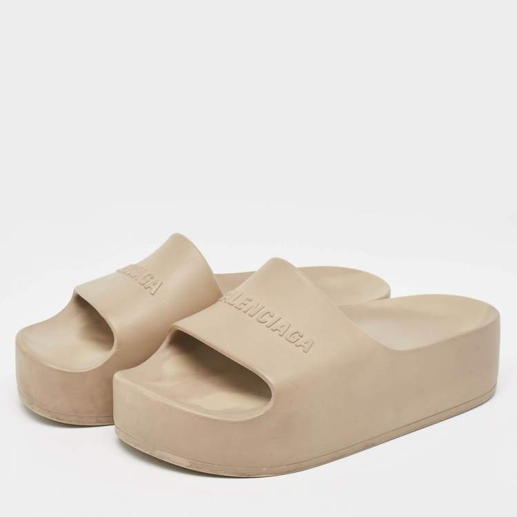 Pre Owned Balenciaga Beige Rubber Logo Chunky Slides Size 36