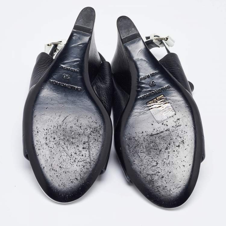 Pre Owned Balenciaga Black/White Leather Glove Sandals Size 38