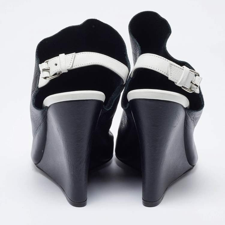 Pre Owned Balenciaga Black/White Leather Glove Sandals Size 38