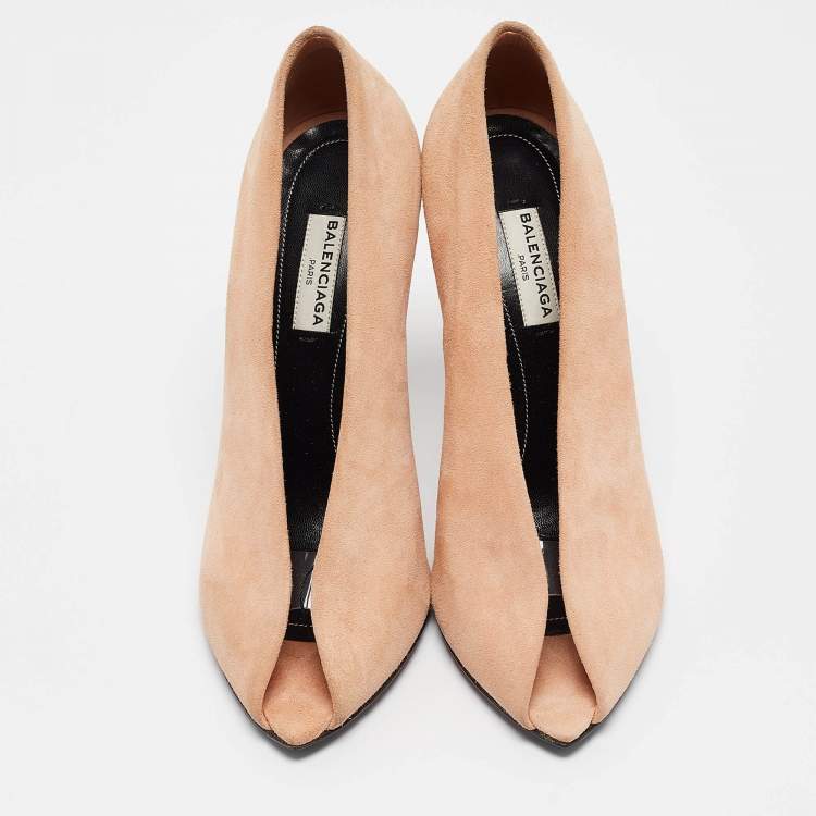 Pre Owned Balenciaga Peach Suede Peep Toe Pumps Size 38