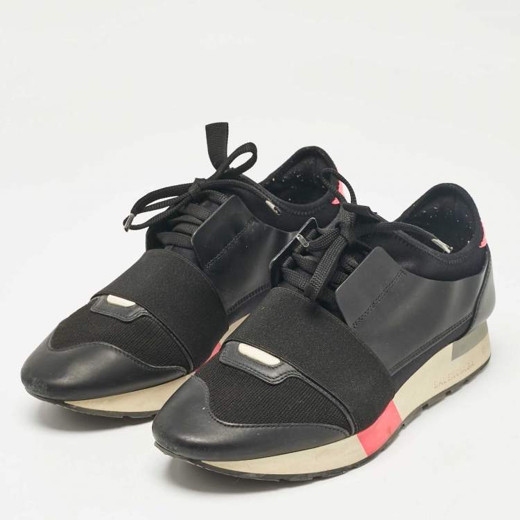 Balenciaga Black Fabric and Leather Race Runner Low Top Sneakers Size 39 Balenciaga TLC