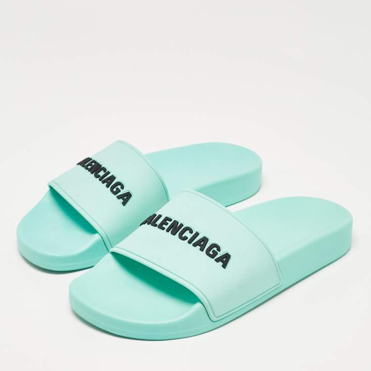 Pre Owned Balenciaga Blue Rubber Pool Slides Size 35 