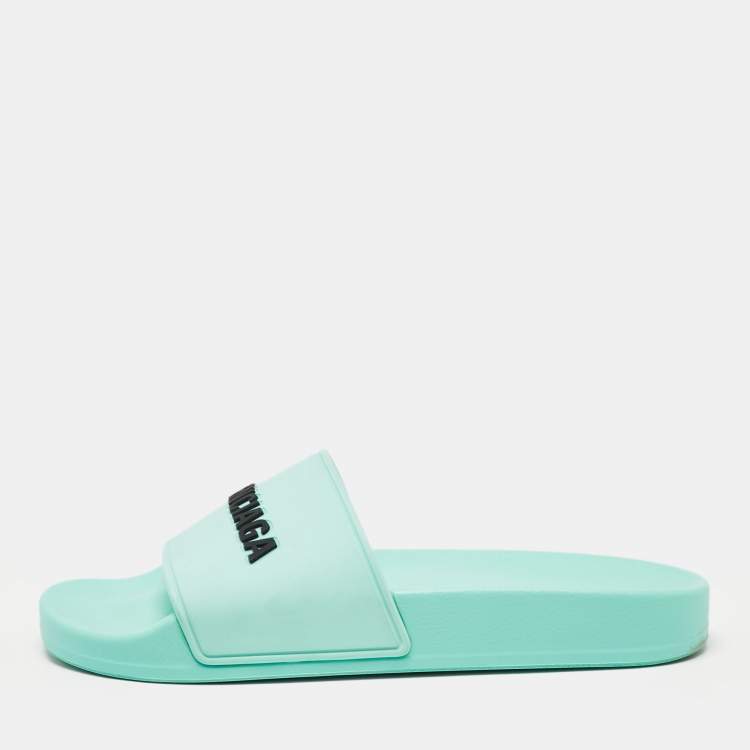 Pre Owned Balenciaga Blue Rubber Pool Slides Size 35 