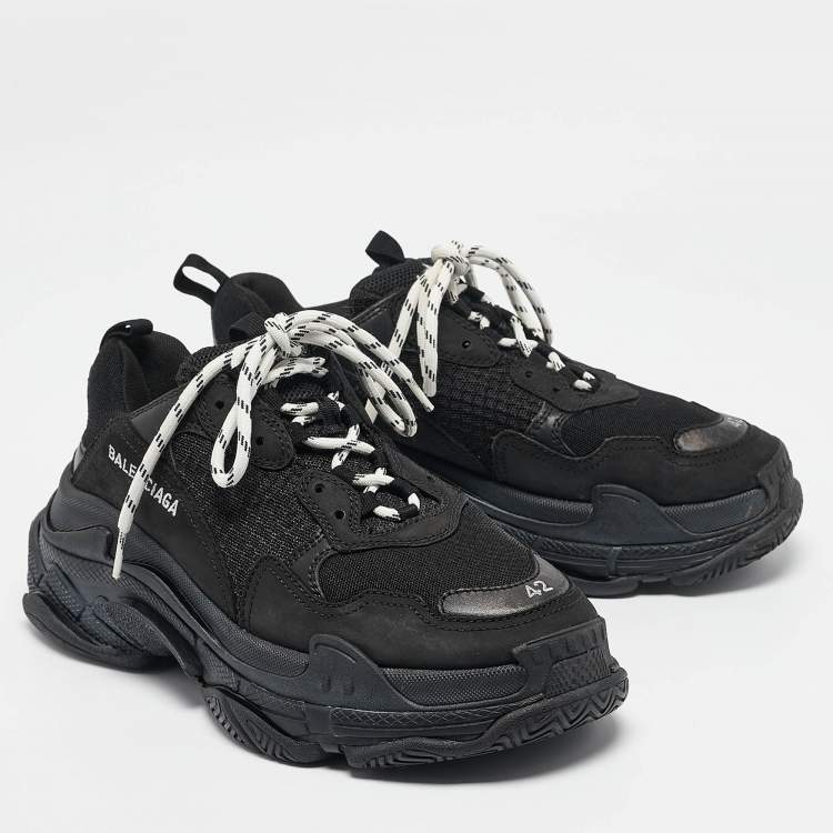 Pre Owned Balenciaga Black Mesh and Nubuck Triple S Lace Up Sneakers Size 42