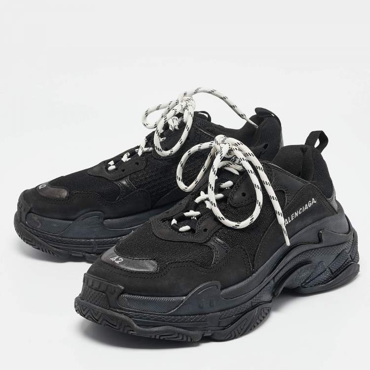 Pre Owned Balenciaga Black Mesh and Nubuck Triple S Lace Up Sneakers Size 42