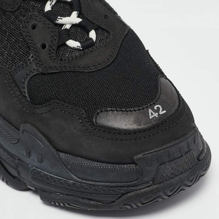 Pre Owned Balenciaga Black Mesh and Nubuck Triple S Lace Up Sneakers Size 42