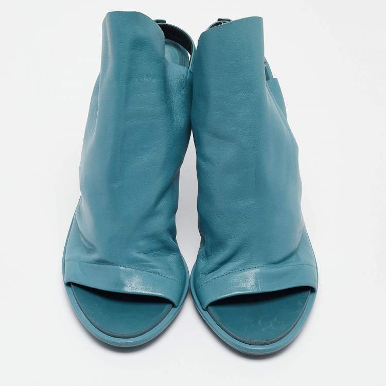 Pre Owned Balenciaga Blue Leather Glove Slingback Sandals Size 39.5