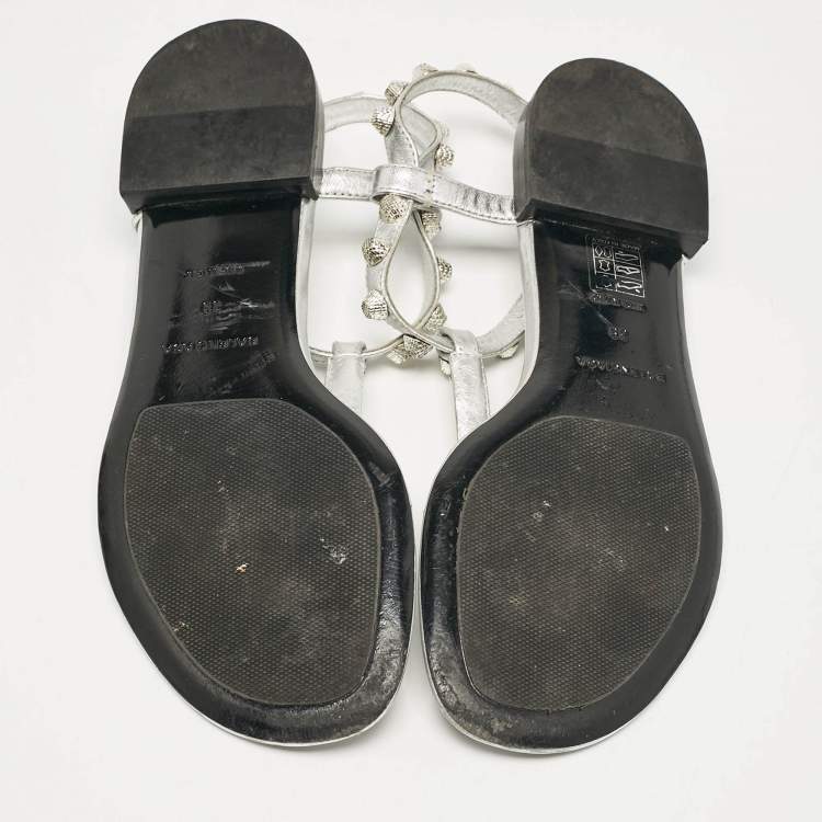 Pre Owned Balenciaga Silver Leather Slingback Flat Sandals Size 39