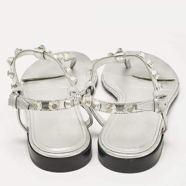 Pre Owned Balenciaga Silver Leather Slingback Flat Sandals Size 39