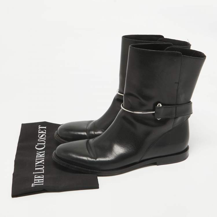 مملوكة مسبقًا Balenciaga Black Leather Ankle Length Boots Size 41