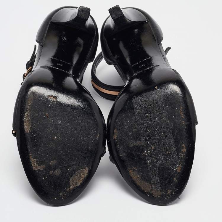 مملوكة مسبقًا Balenciaga Black Leather Buckle Detail Ankle Strap Sandals Size 39