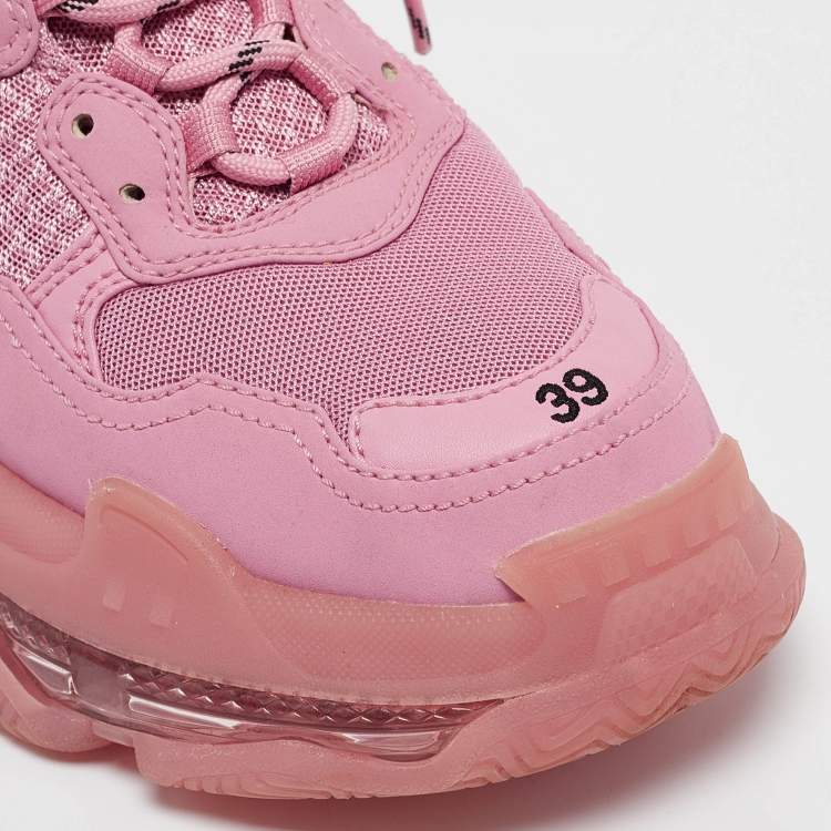 مملوكة مسبقًا Balenciaga Pink Mesh and Nubuck Leather Triple S Clear Sole Lace Up Sneakers Size 39
