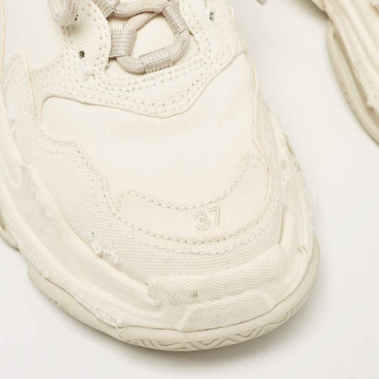 Pre Owned Balenciaga Cream Canvas Triple S Lace Up Sneakers Size 37