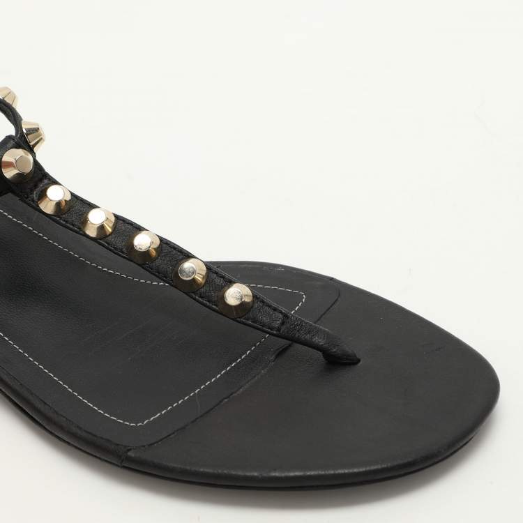 Pre Owned Balenciaga Black Leather Arena Flat Sandals Size 39