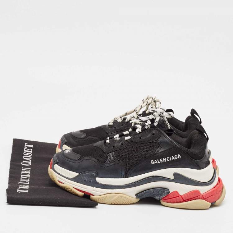 Pre Owned Balenciaga Black Leather and Mesh Triple S Sneakers Size 39