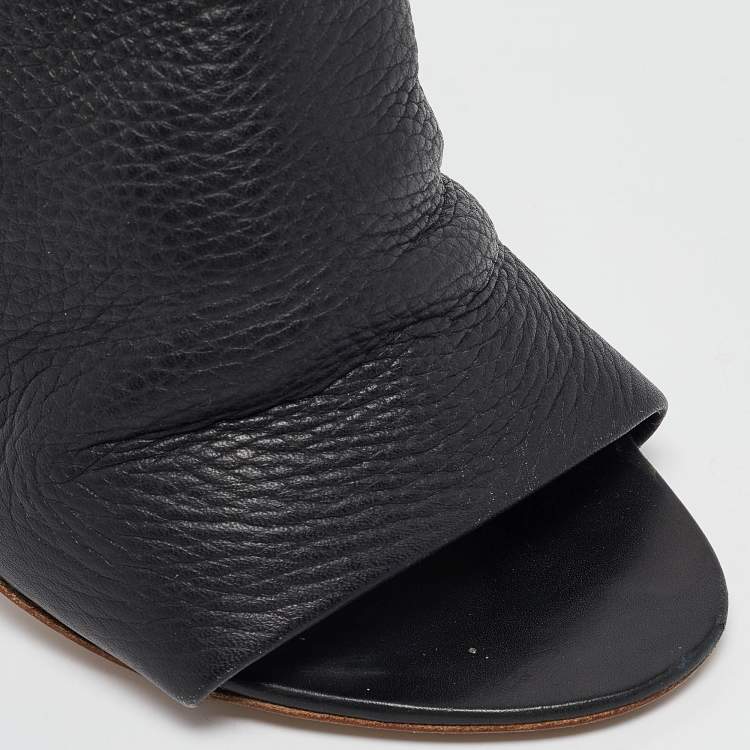 Pre Owned Balenciaga Black Leather Glove Slingback Sandals Size 40