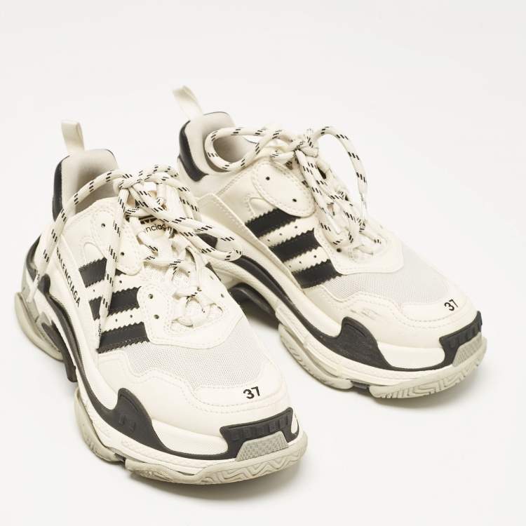 Pre Owned Balenciaga White/Black Mesh and Faux Leather Triple S Lace Up Sneakers Size 37