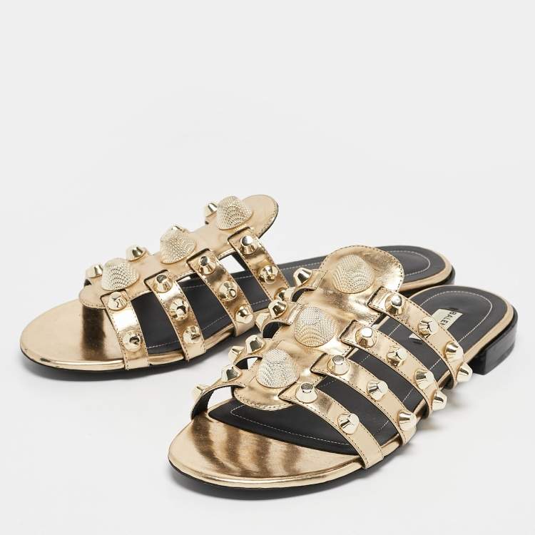 Pre Owned Balenciaga Gold Leather Arena Studded Strappy Flat Slides Size 39