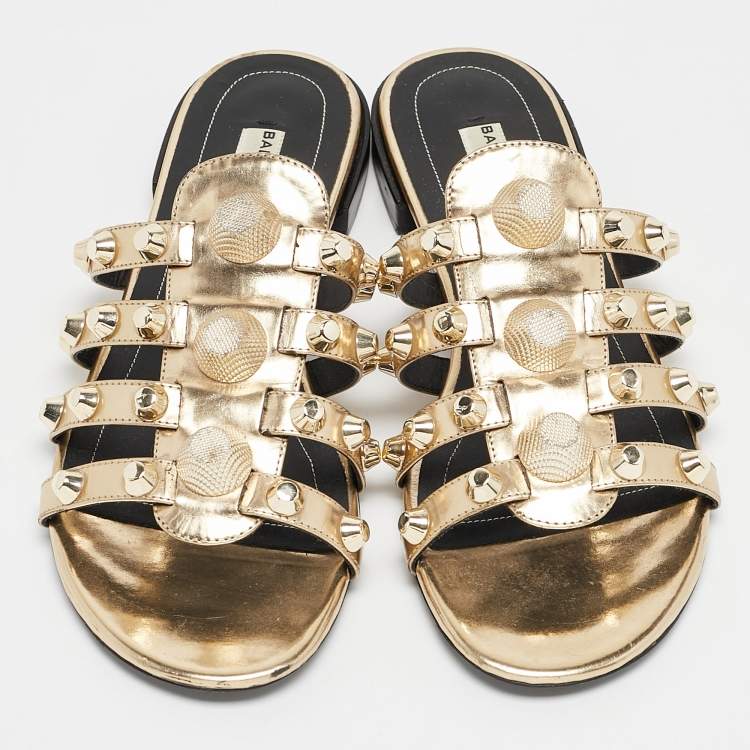 Pre Owned Balenciaga Gold Leather Arena Studded Strappy Flat Slides Size 39