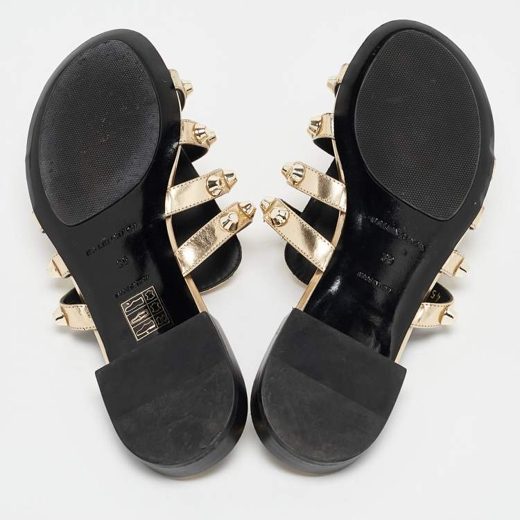 Pre Owned Balenciaga Gold Leather Arena Studded Strappy Flat Slides Size 39