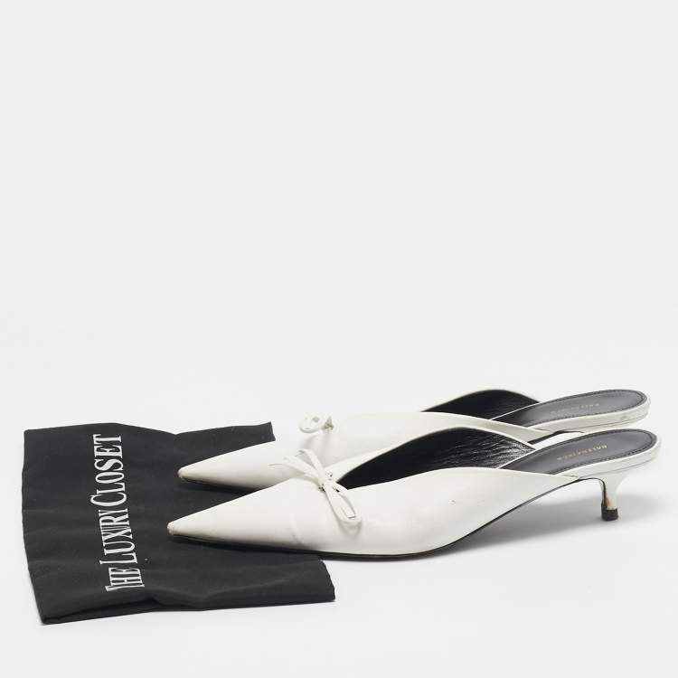 Pre Owned Balenciaga White Leather Knife Bow Mules Size 38.5