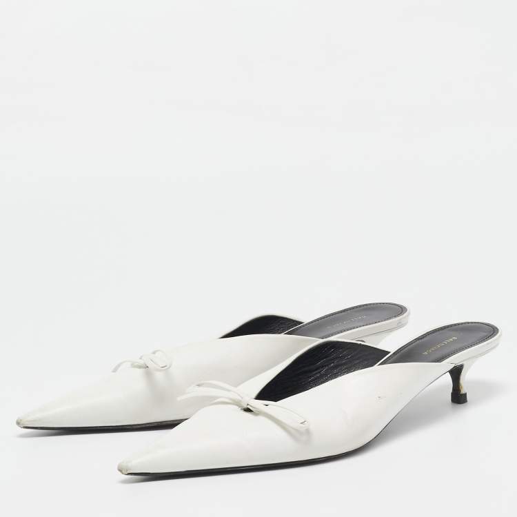 Pre Owned Balenciaga White Leather Knife Bow Mules Size 38.5