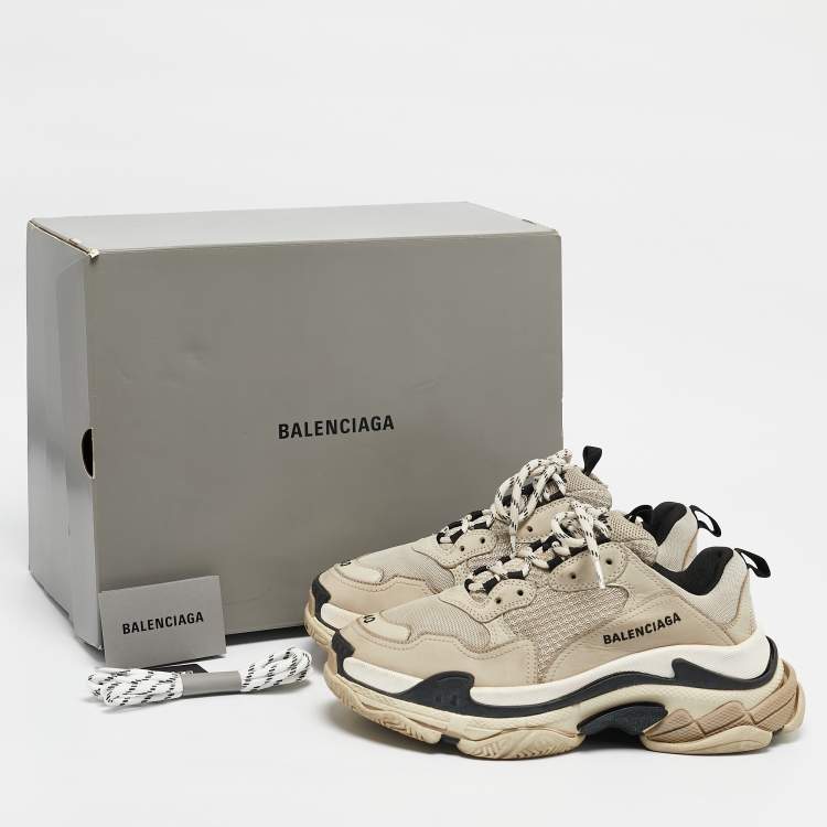 Pre Owned Balenciaga Black/Grey Leather and Mesh Triple S Low Top Sneakers Size 40