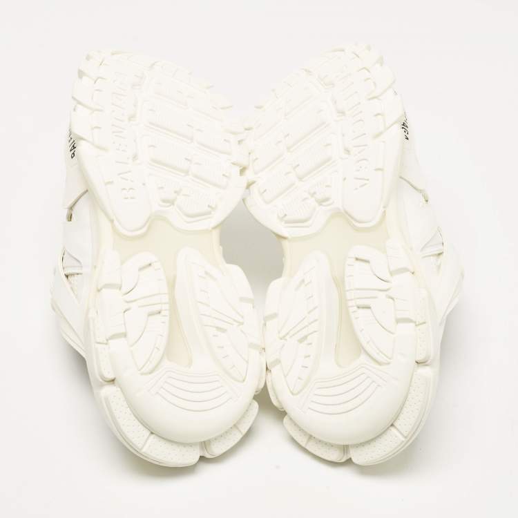 مملوكة مسبقًا Balenciaga White Mesh and Faux Leather Track Mule Sneakers Size 39