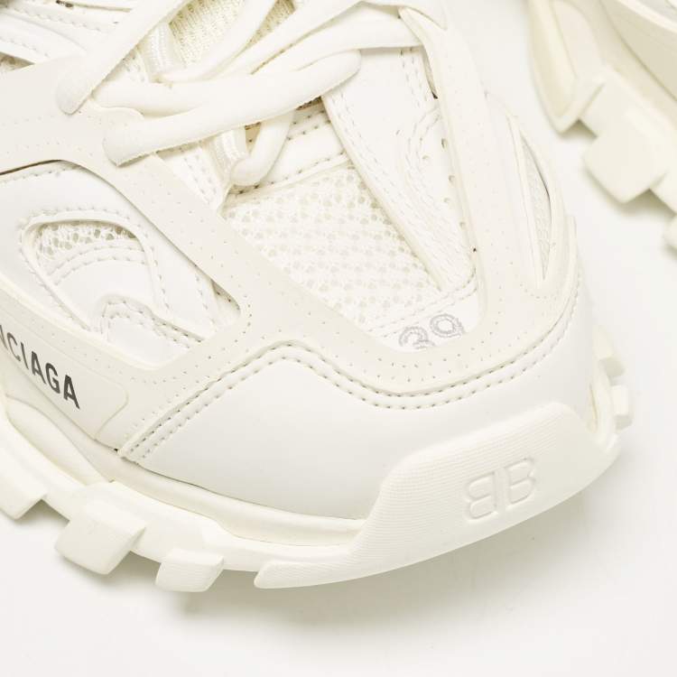 مملوكة مسبقًا Balenciaga White Mesh and Faux Leather Track Mule Sneakers Size 39