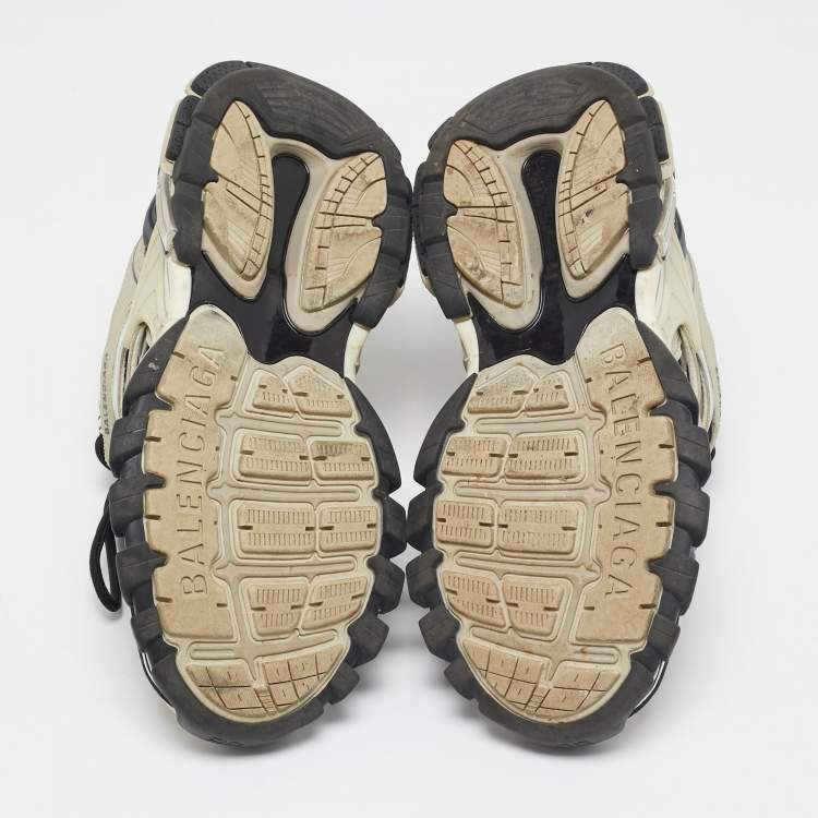 Pre Owned Balenciaga White/Black Faux Leather and Mesh Track 2 Sneakers Size 39