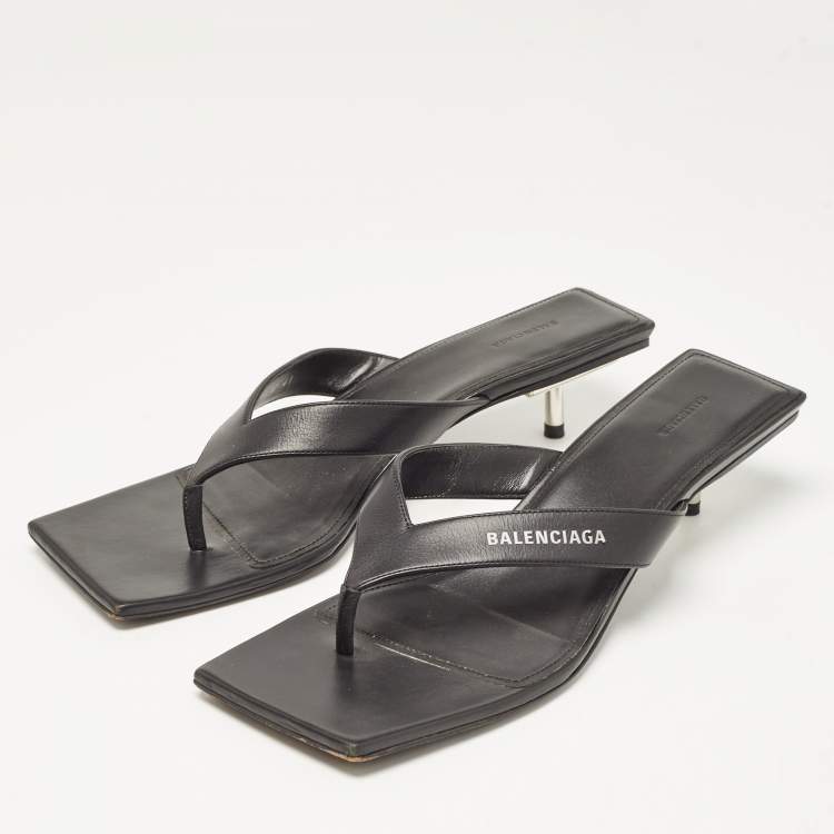 Pre Owned Balenciaga Black Leather Thong Slide Sandals Size 41