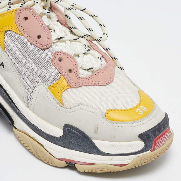 مملوكة مسبقًا Balenciaga Multicolor Faux Leather and Mesh Triple S All Over Logo Lace Up Sneakers Size 39