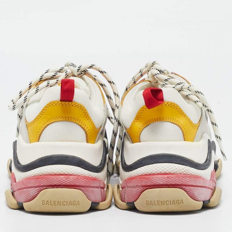 مملوكة مسبقًا Balenciaga Multicolor Faux Leather and Mesh Triple S All Over Logo Lace Up Sneakers Size 39