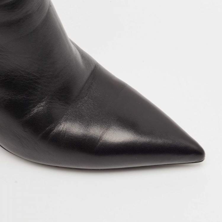 Pre Owned Balenciaga Black Leather Pointed Toe Ankle Boots Size 39