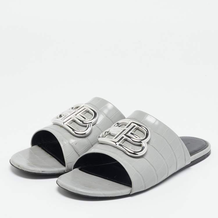 Pre Owned Balenciaga Grey Croc Embossed Leather BB Slide Flats Size 39