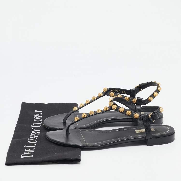 Pre Owned Balenciaga Black Leather Arena Thong Flats Size 39.5
