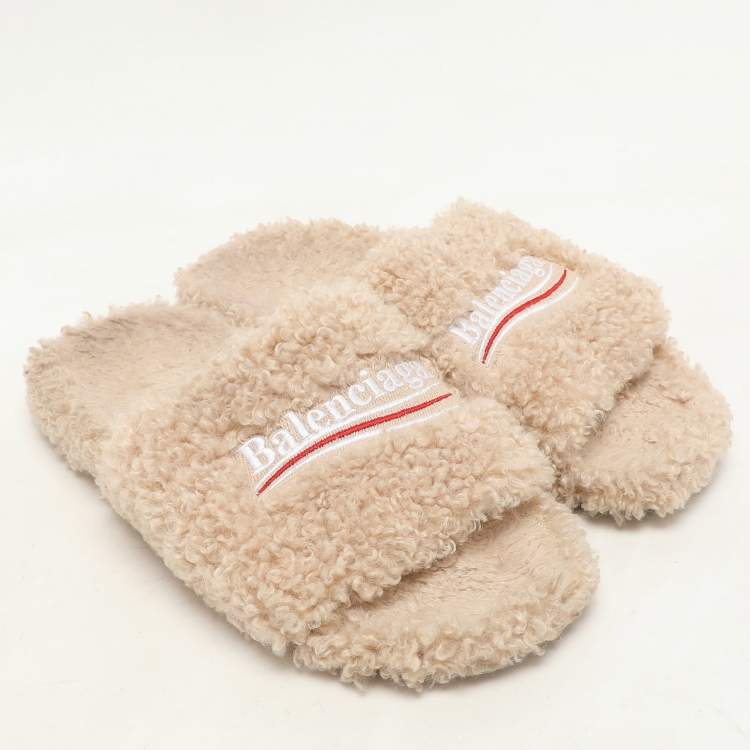 Pre Owned Balenciaga Beige Faux Fur Fury Slide Sandals Size 37