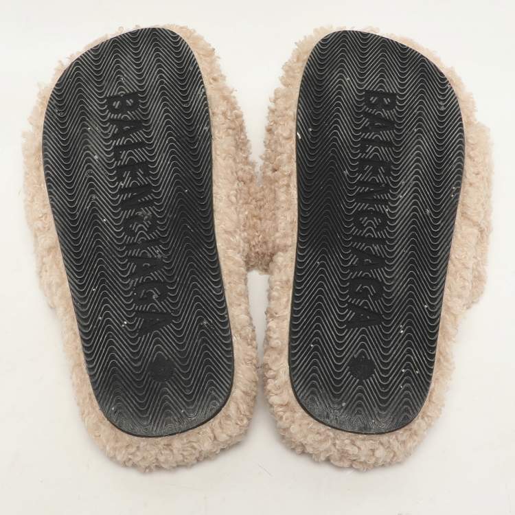 Pre Owned Balenciaga Beige Faux Fur Fury Slide Sandals Size 37