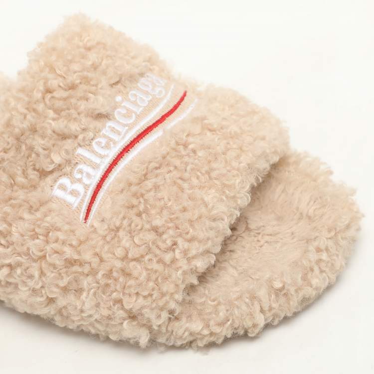 Pre Owned Balenciaga Beige Faux Fur Fury Slide Sandals Size 37