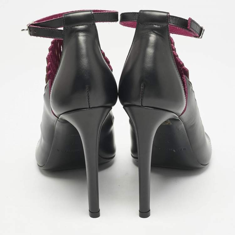 Pre Owned Balenciaga Black/Pink Lasercuts Leather Glove  Sandals Size 37