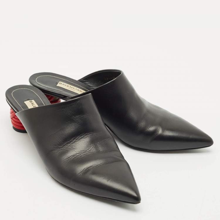 Pre Owned Balenciaga Black Leather Bistrot Mules Size 38
