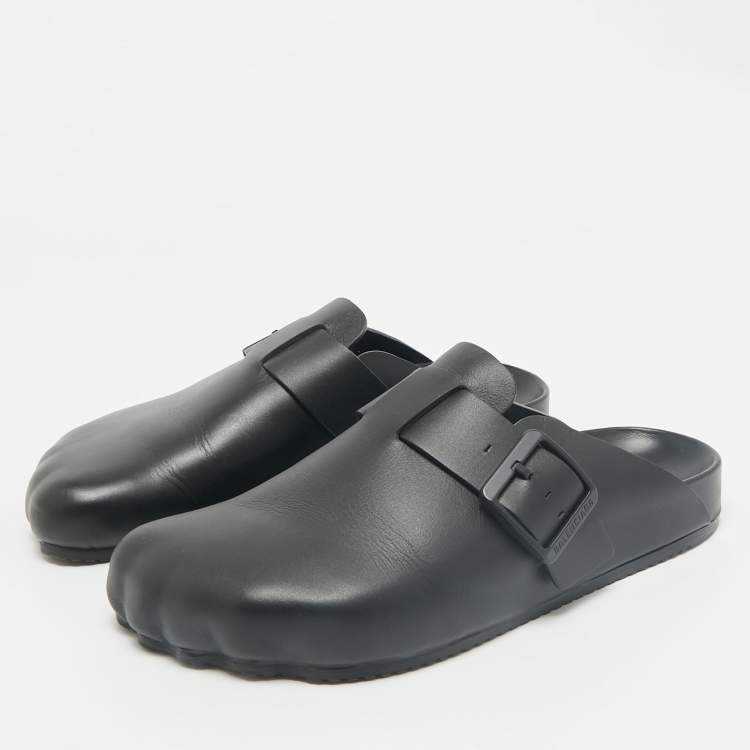 Pre Owned Balenciaga Black Leather Buckle Sunday Flat Mules Size 41