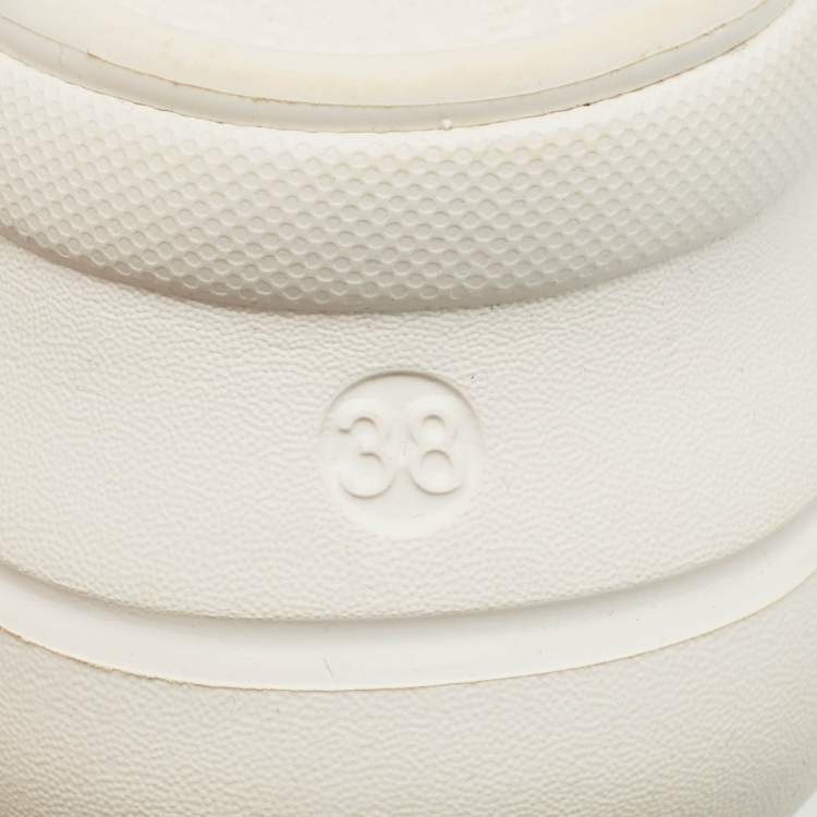 Pre Owned Balenciaga x Crocs White Rubber Pool Slides Size 38