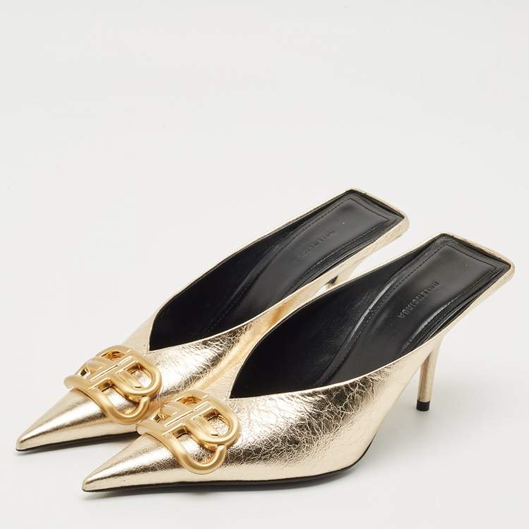 Pre Owned Balenciaga Gold Leather BB Knife Mules Size 35