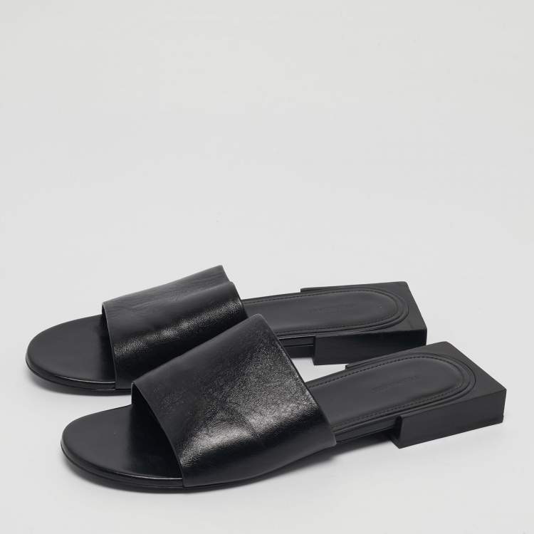 Pre Owned Balenciaga Black Leather Box Flat Mules Size 37